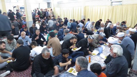 برگزاری مراسم مداحی و احسان نذری