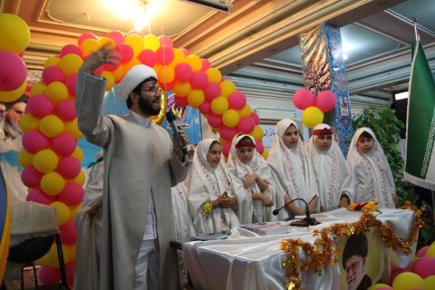 برگزاری مراسم جشن عبادت برای تعداد ۱۰۰ نفر از دختران ۹ الی ۱۰ ساله تحت حمایت امداد روز سه شنبه مورخ ۱۴۰۲/۰۴/۲۷ مراسم جشن عبادت برای فرزندان تحت حمایت در سالن جلسات کمیته امداد امام خمینی (ره) منطقه دو ارومیه برگزار گردید .